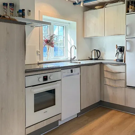 Vakantiehuis 2 Bedroom Beautiful In Ribe