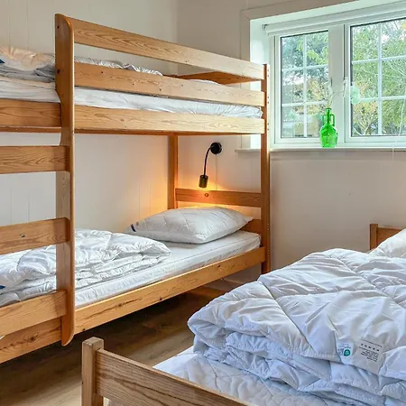 2 Bedroom Beautiful In